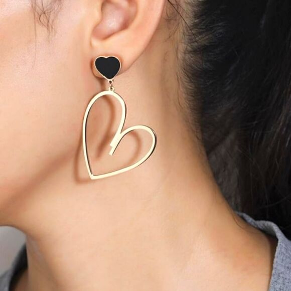 Four Hearts 10K Gold Plated Earrings Trendy Asymmetrical Lover Dangle Earrings - Picture 3 of 6